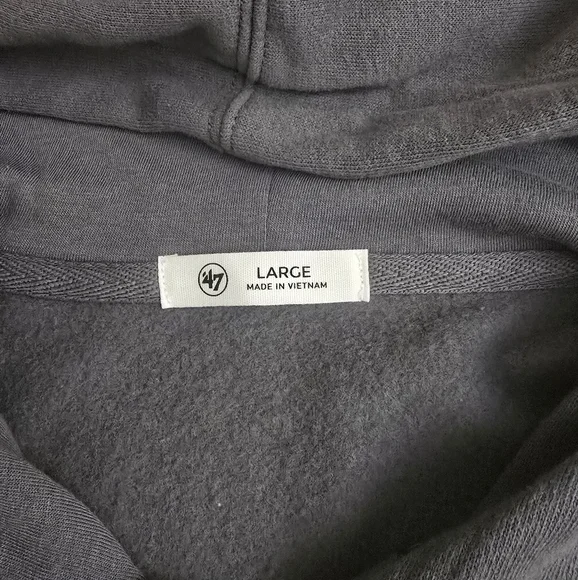 San Antonio Spurs Hoodie - Picture 9 of 14